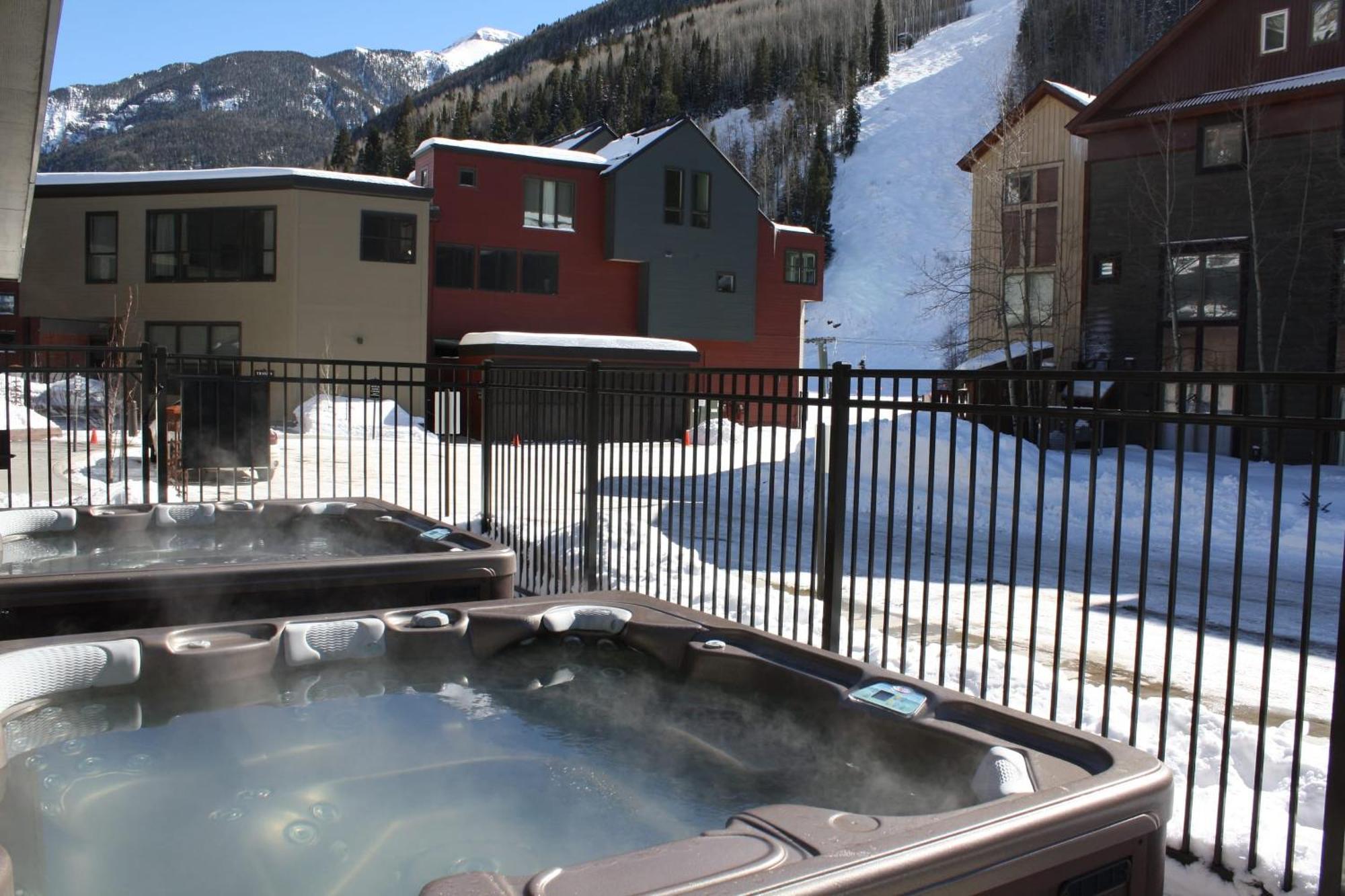 Cimarron Lodge 14 By Avantstay Ski-Inski-Out Property In Complex W Two Hot Tubs Permit3601 Теллурайд Екстер'єр фото